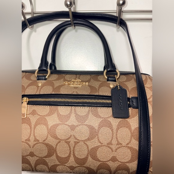 Coach Rowan Satchel / Crossbody – Discontinued Style – Like New - Picture 4 of 13